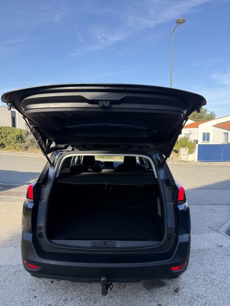 PEUGEOT 5008 1.5 BlueHDi EAT8 S&S 130cv ALLURE