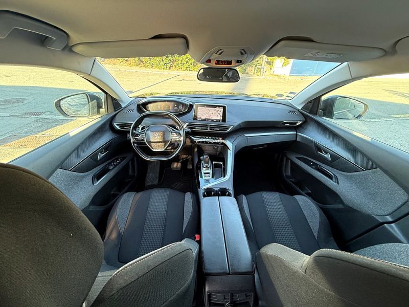 PEUGEOT 5008 1.5 BlueHDi EAT8 S&S 130cv ALLURE