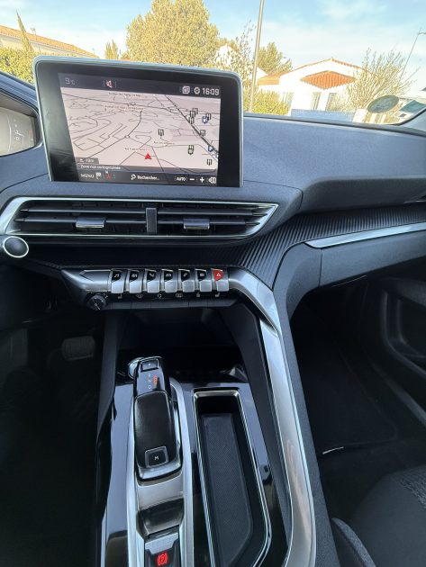 PEUGEOT 5008 1.5 BlueHDi EAT8 S&S 130cv ALLURE