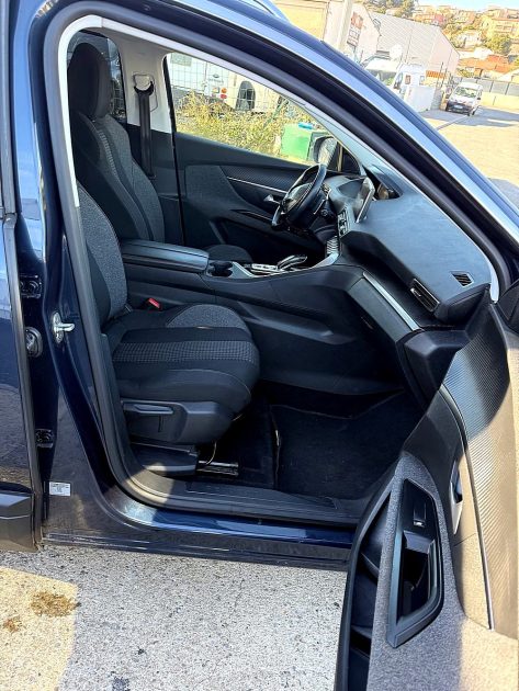 PEUGEOT 5008 1.5 BlueHDi EAT8 S&S 130cv ALLURE