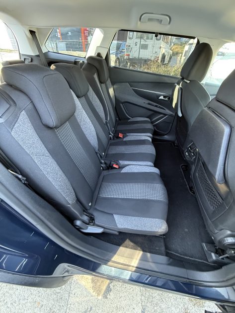 PEUGEOT 5008 1.5 BlueHDi EAT8 S&S 130cv ALLURE