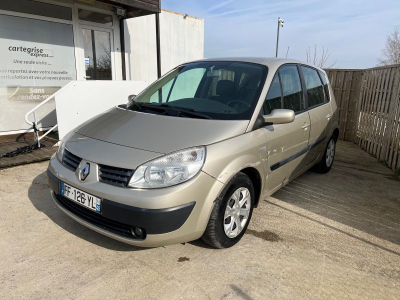 RENAULT SCENIC 1.6i - 16V 111Ch Clim/Régulateur