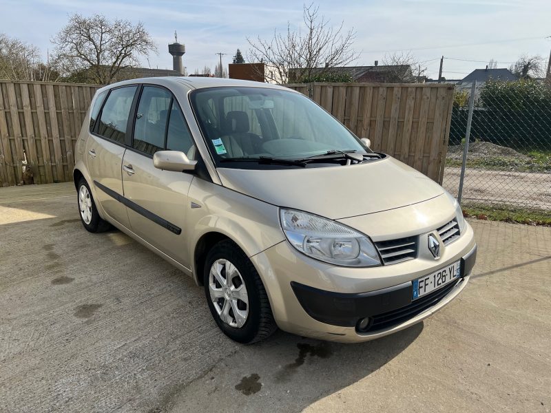 RENAULT SCENIC 1.6i - 16V 111Ch Clim/Régulateur