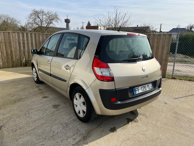 RENAULT SCENIC 1.6i - 16V 111Ch Clim/Régulateur