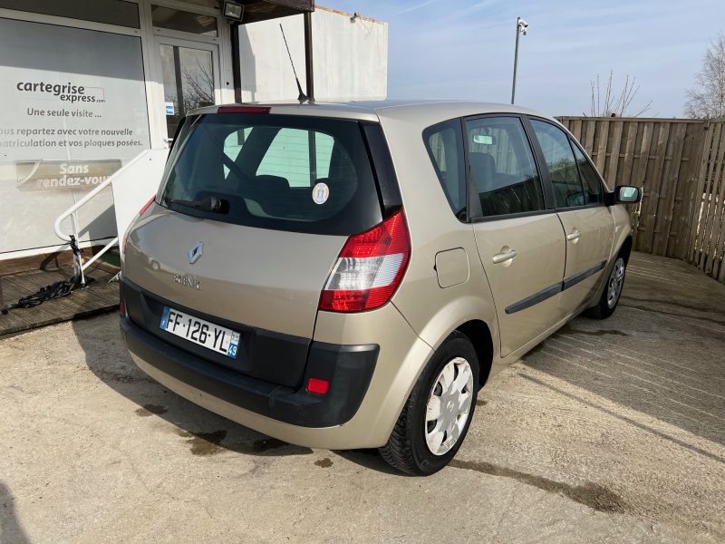 RENAULT SCENIC 1.6i - 16V 111Ch Clim/Régulateur
