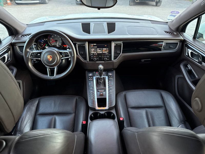 PORSCHE MACAN  2014