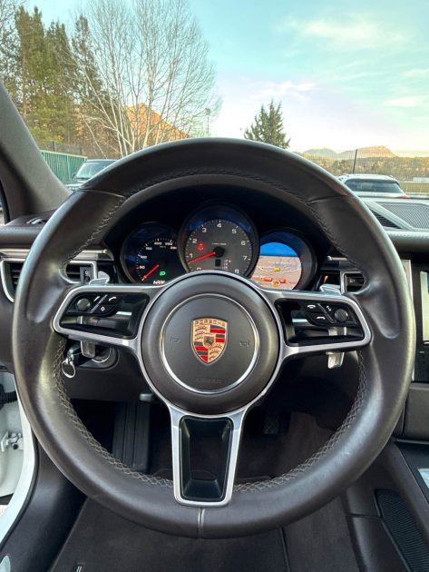 PORSCHE MACAN  2014