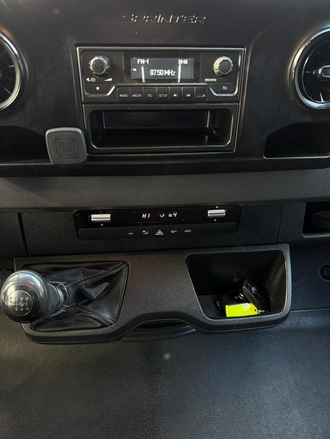 MERCEDES SPRINTER 3-t Camionnette 2019