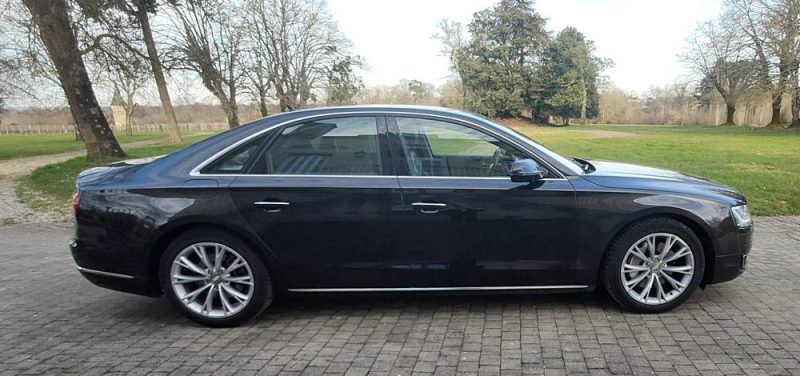 AUDI A8 3,0 TDI 260 AVUS QUATRO TIPTRONIC