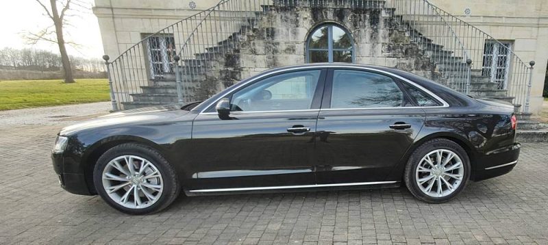 AUDI A8 3,0 TDI 260 AVUS QUATRO TIPTRONIC