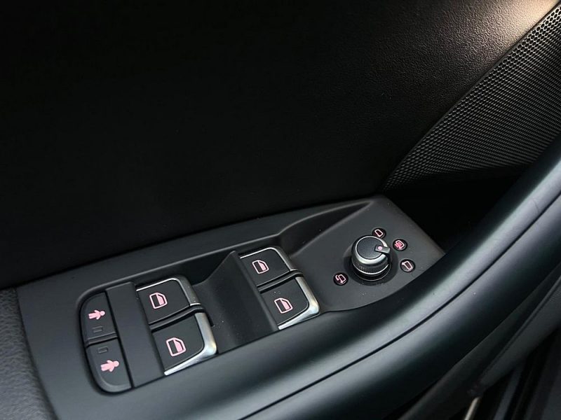 AUDI RS Q3 2.5 TFSI 340 QUATTRO S TRONIC*BOSE*PANO*SIEGES RS*CAMERA*CARBON*