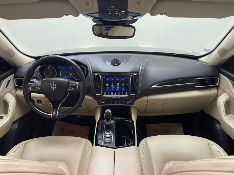 MASERATI LEVANTE  2018