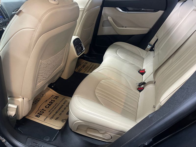MASERATI LEVANTE  2018