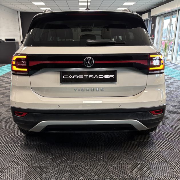 VOLKSWAGEN T-CROSS 1.0 TSI 110 cv LIFE Garantie 12 mois