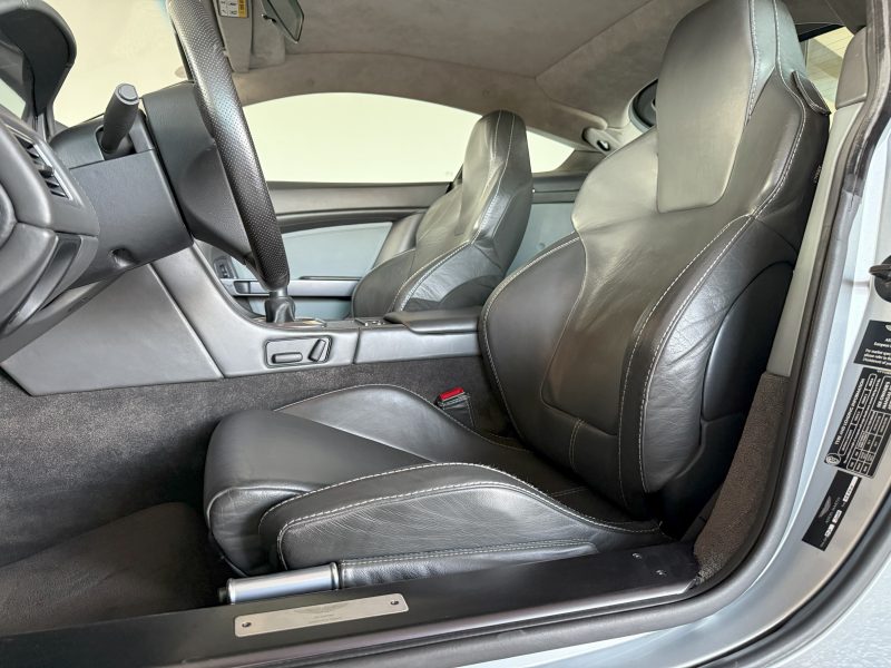 ASTON MARTIN V8 VANTAGE 4,3 385 CV BVM6 