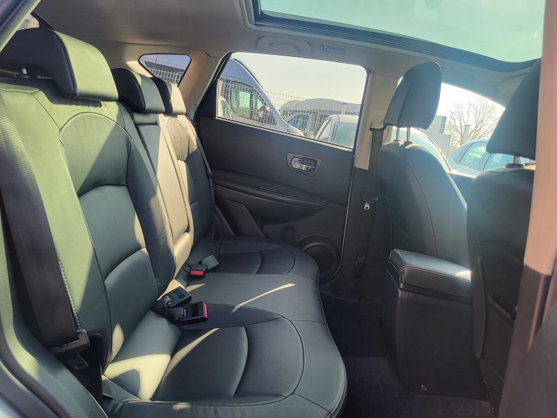 NISSAN QASHQAI 2009