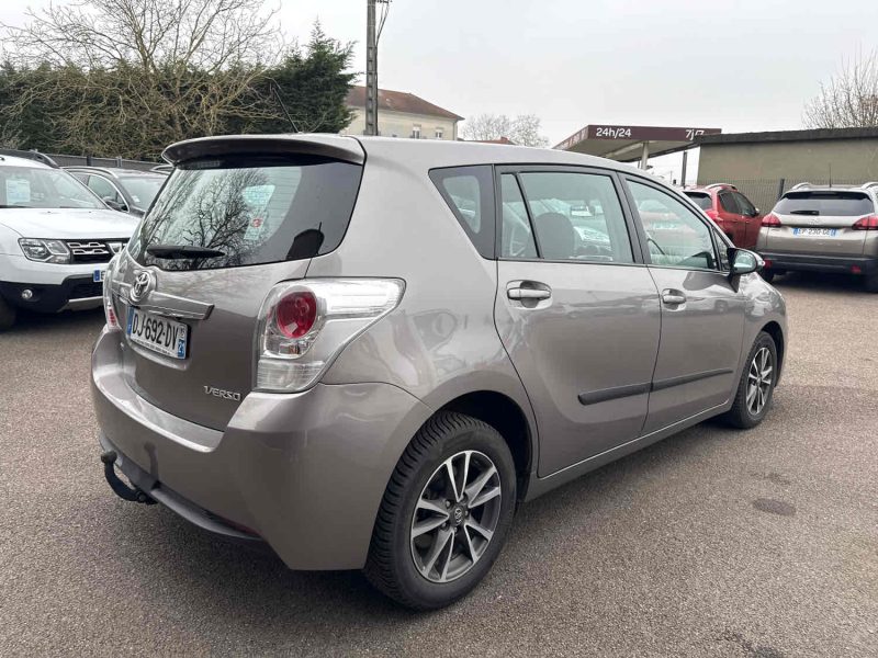 TOYOTA VERSO 2014