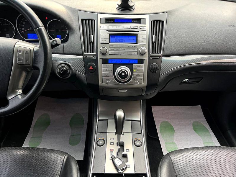 HYUNDAI ix55 PREMIUM 3.0 V6 240 Cv 4WD 7 PLACES / 94 200 Kms CUIR TOIT OUVRANT - GARANTIE 1 AN