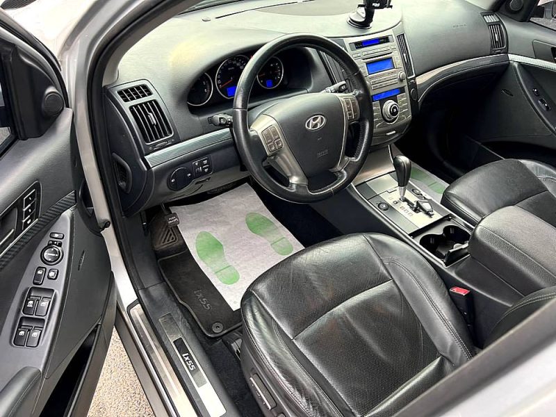 HYUNDAI ix55 PREMIUM 3.0 V6 240 Cv 4WD 7 PLACES / 94 200 Kms CUIR TOIT OUVRANT - GARANTIE 1 AN