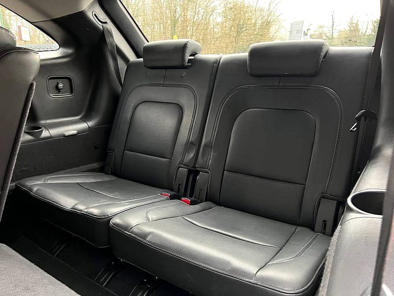 HYUNDAI ix55 PREMIUM 3.0 V6 240 Cv 4WD 7 PLACES / 94 200 Kms CUIR TOIT OUVRANT - GARANTIE 1 AN