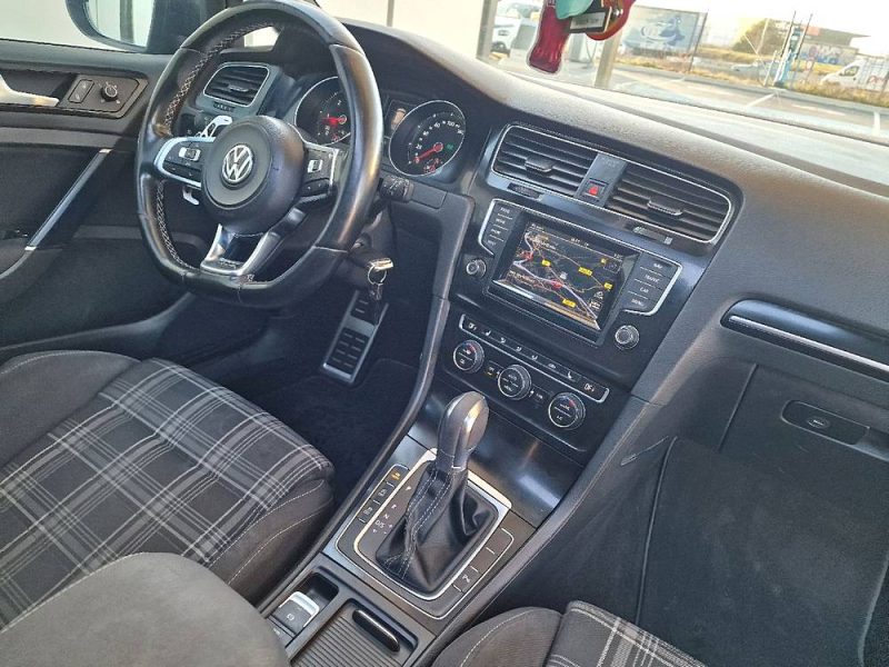 VOLKSWAGEN GOLF 2014 stage 2