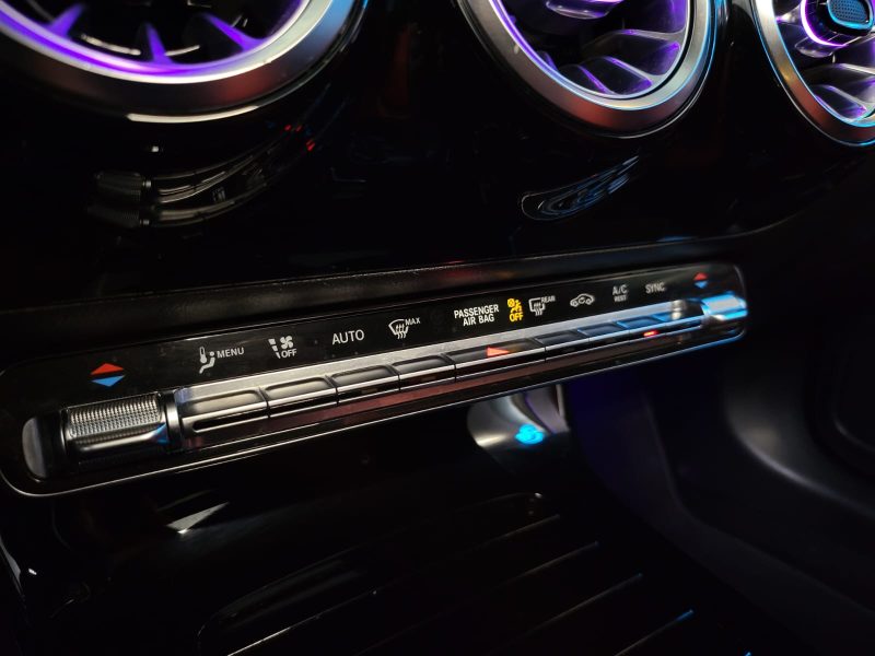 MERCEDES CLASSE CLA 220 2.0 CDI 190cv TOIT OUVRANT /SIEGES ELECTRIQUES + CHAUFFANTS /VIRTUAL COCKPIT