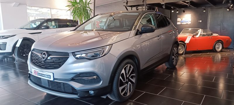 OPEL GRANDLAND X 1.5 Turbo Diesel 130Ch Ultimate BVA8 Cuir, sièges et banquette chauffants, Carplay/