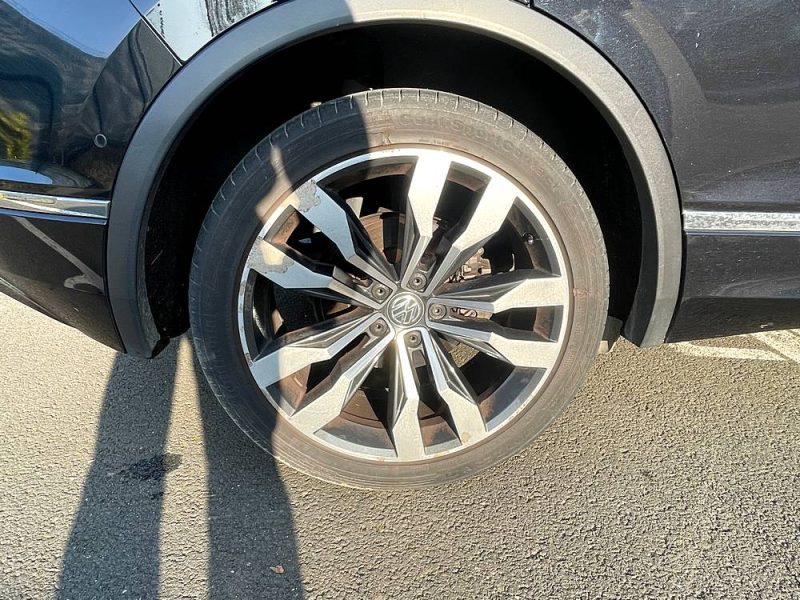 VOLKSWAGEN TIGUAN 2019