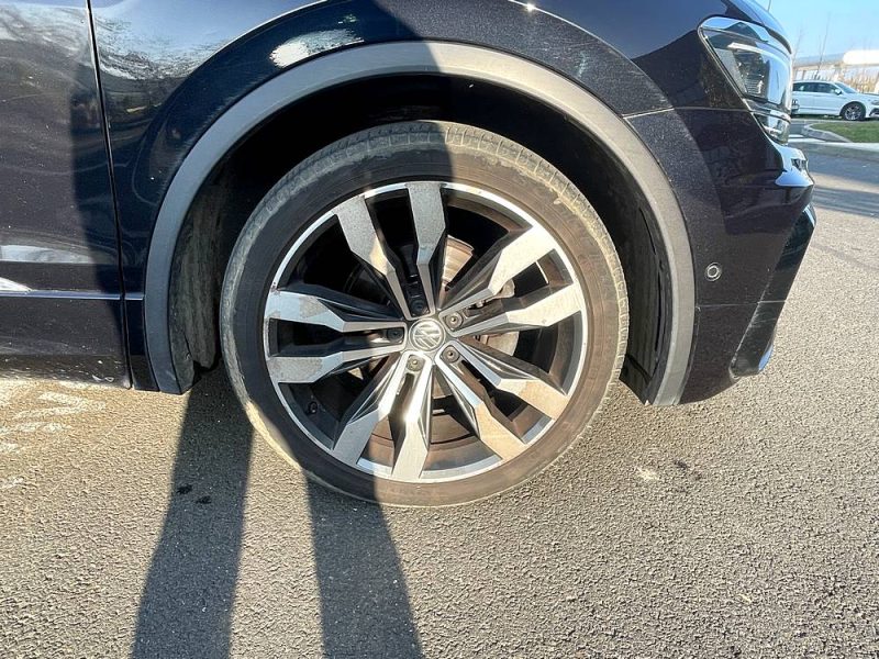 VOLKSWAGEN TIGUAN 2019