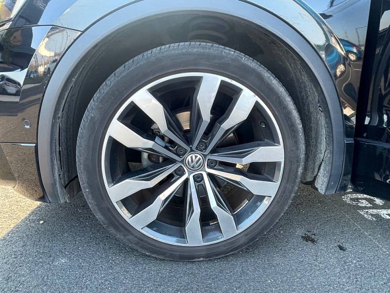VOLKSWAGEN TIGUAN 2019