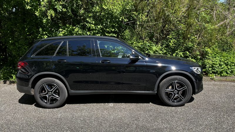 MERCEDES CLASSE GLC 300 DE 4MATIC AMG LINE 194 + 122 ch, Crit\'air 1 Hybrid Diesel