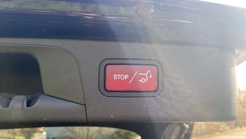 MERCEDES CLASSE GLC 300 DE 4MATIC AMG LINE 194 + 122 ch, Crit\'air 1 Hybrid Diesel