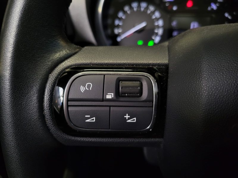 CITROËN C3 AIRCROSS 1.2 110cv SHINE / 1ERE MAIN / TOIT OUVRANT / AFFICHAGE TÊTE HAUTE / CARPLAY / C 