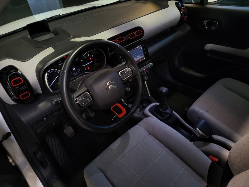 CITROËN C3 AIRCROSS 1.2 110cv SHINE / 1ERE MAIN / TOIT OUVRANT / AFFICHAGE TÊTE HAUTE / CARPLAY / C 