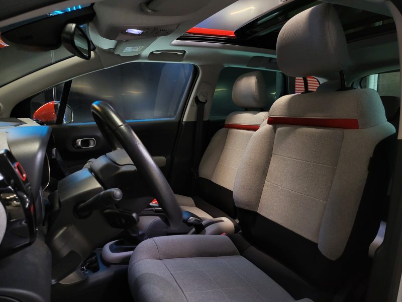 CITROËN C3 AIRCROSS 1.2 110cv SHINE / 1ERE MAIN / TOIT OUVRANT / AFFICHAGE TÊTE HAUTE / CARPLAY / C 