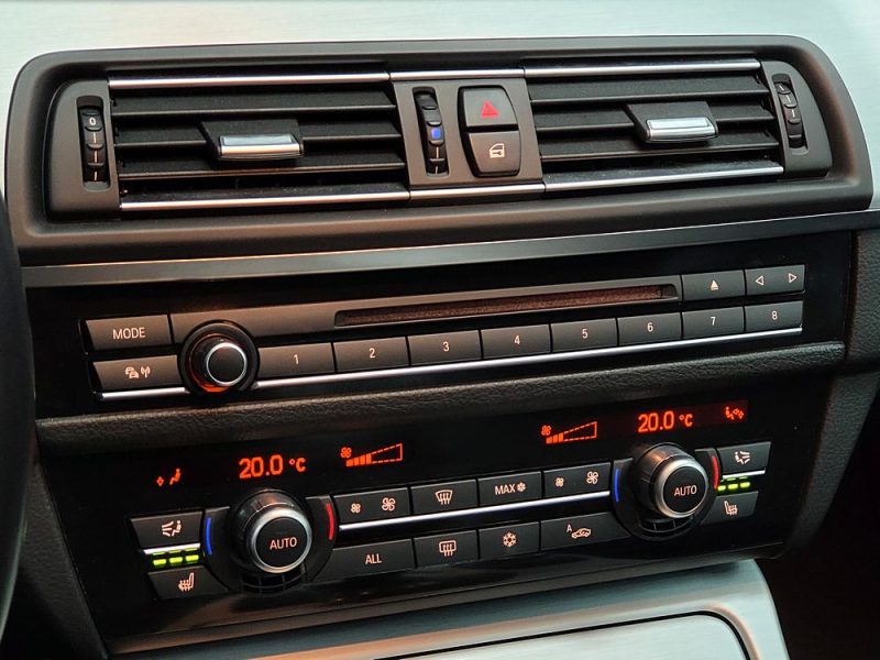 BMW SERIE 5 520d 184 cv LOUNGE PLUS