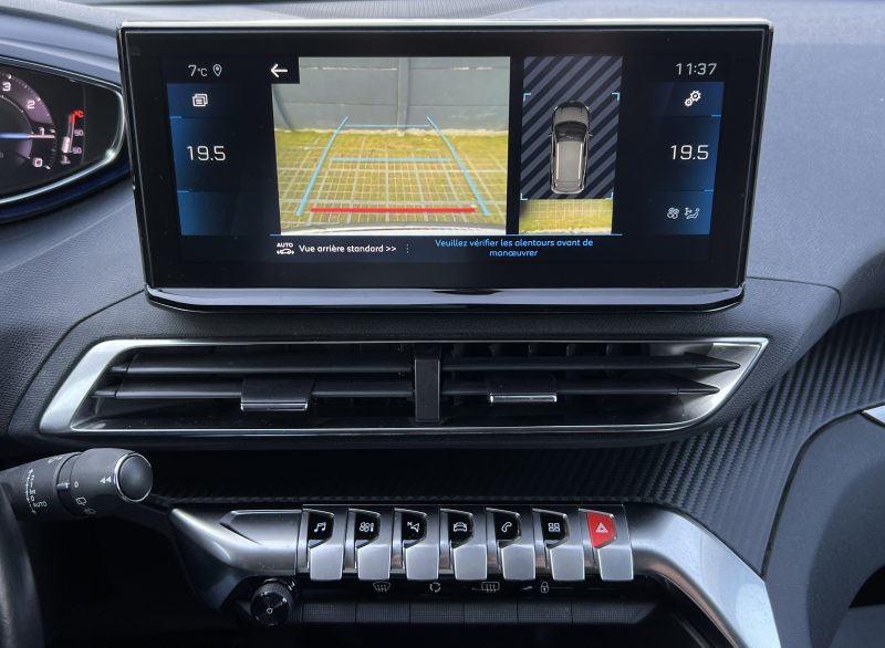 PEUGEOT 3008 II PHASE 2 ALLURE 1.2 130 Cv 1ERE MAIN 8 655 Kms Réels APPLE & ANDROID - GARANTIE 1 AN