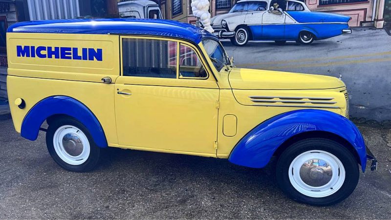 RENAULT JUVAQUATRE MICHELIN REPRISE POSSIBLE