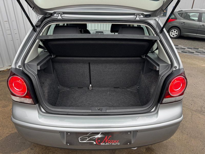 VOLKSWAGEN POLO 2008