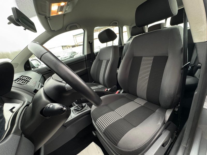 VOLKSWAGEN POLO 2008