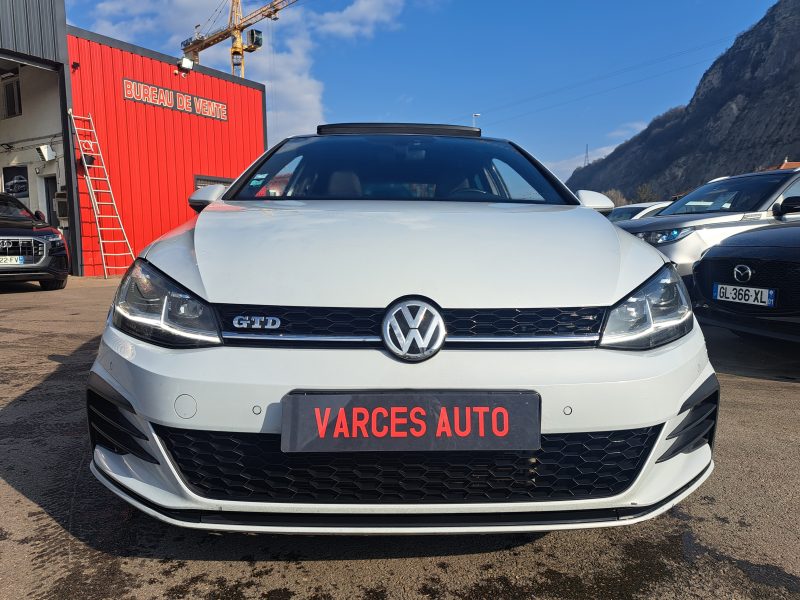 VOLKSWAGEN GOLF 2017