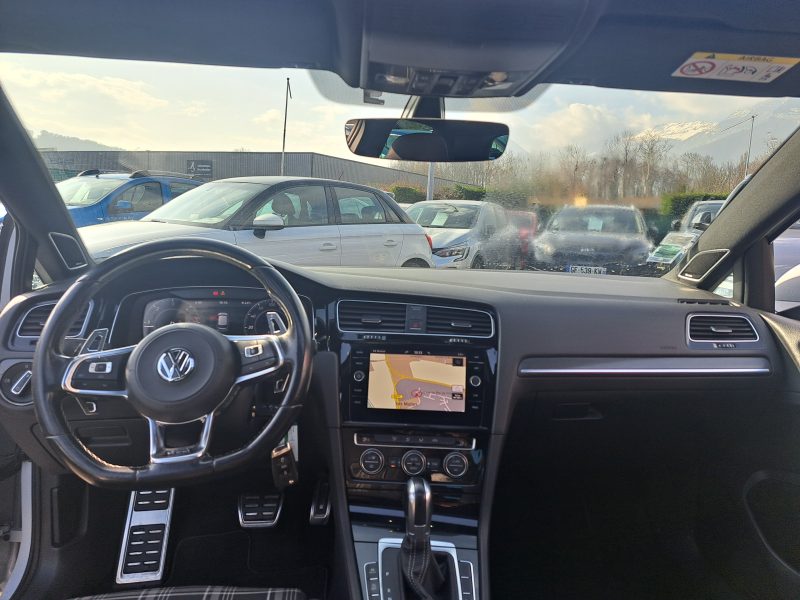 VOLKSWAGEN GOLF 2017