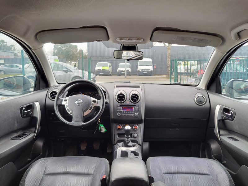 NISSAN QASHQAI 2011