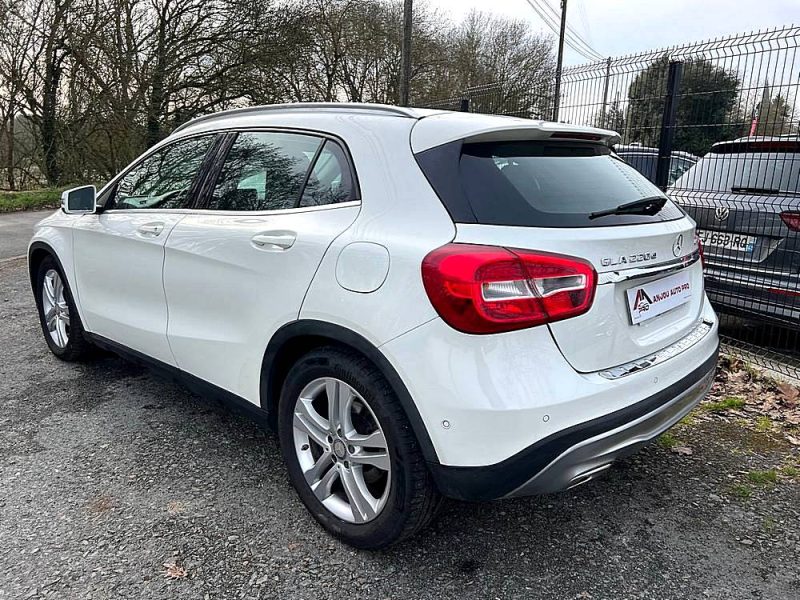MERCEDES GLA 220d 177Cv 4-matic 4x4 