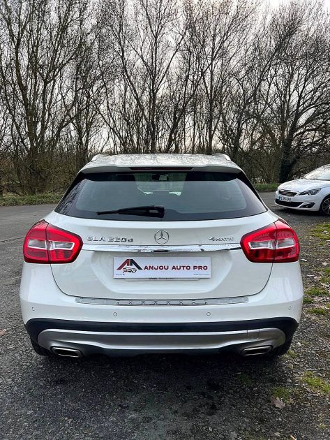 MERCEDES GLA 220d 177Cv 4-matic 4x4 