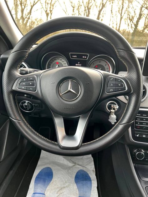 MERCEDES GLA 220d 177Cv 4-matic 4x4 