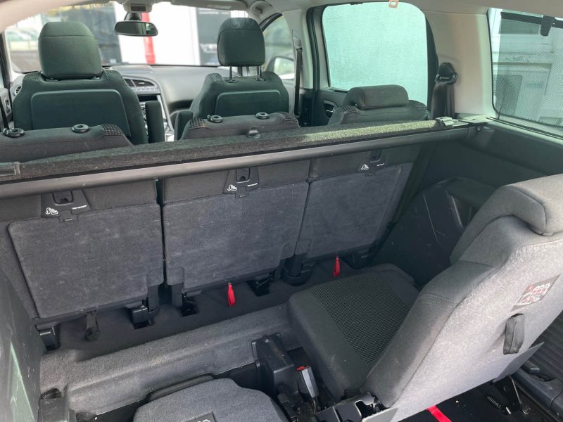 PEUGEOT 5008 1.6L BLUEHDI 120CH S&S ALLURE EAT6 7P GARANTIE 6 MOIS