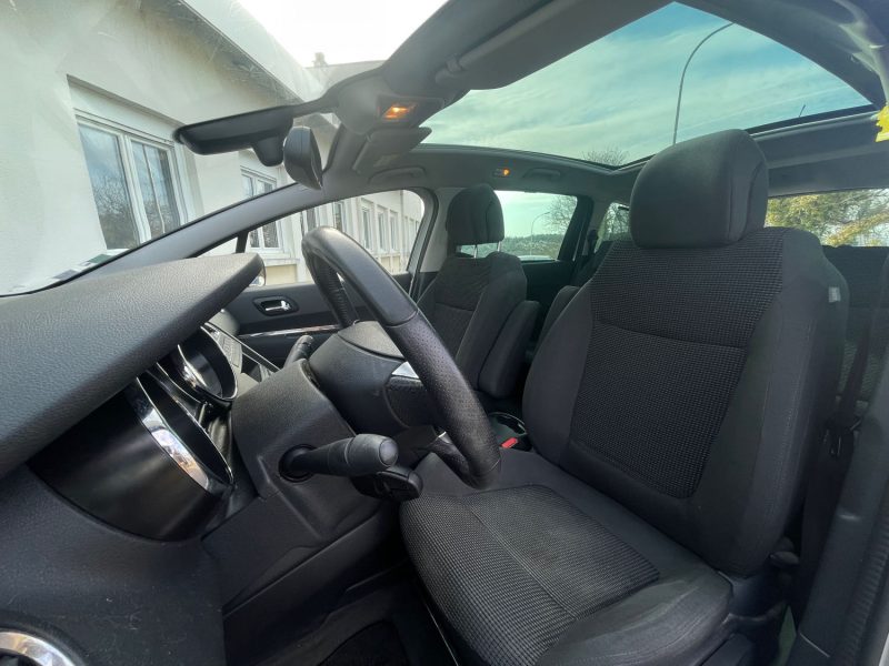 PEUGEOT 5008 1.6L BLUEHDI 120CH S&S ALLURE EAT6 7P GARANTIE 6 MOIS