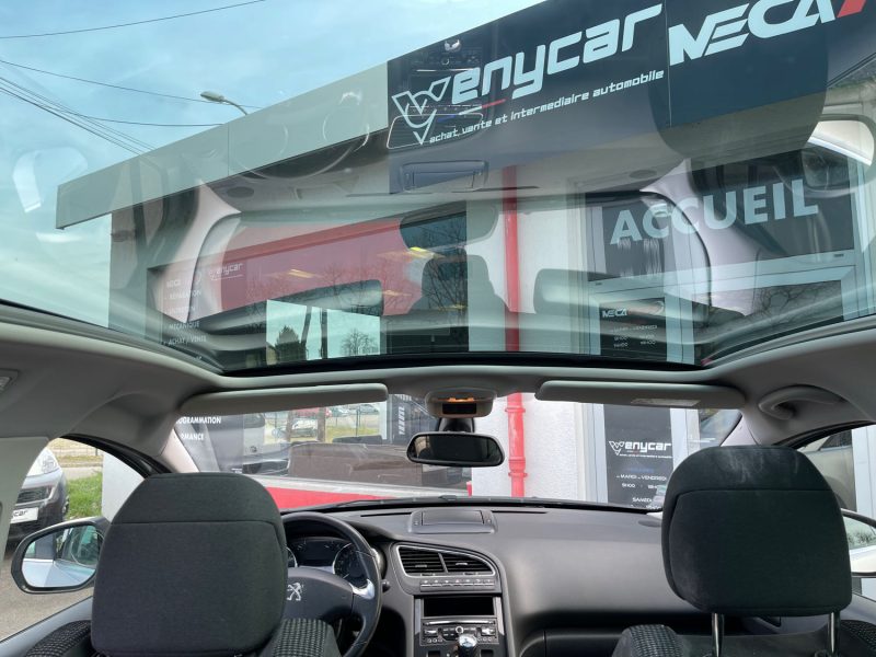PEUGEOT 5008 1.6L BLUEHDI 120CH S&S ALLURE EAT6 7P GARANTIE 6 MOIS
