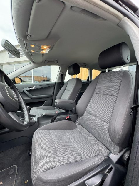 AUDI  A3 2008 Ambiente 1.9 TDI 105CV / Distribution OK / CT OK / Révisée